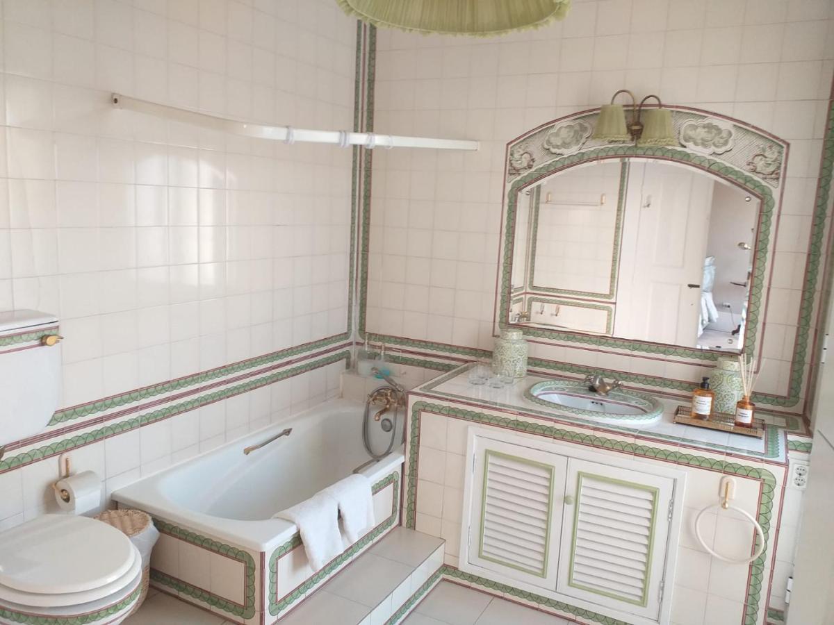 Menina Da Ria Guest House أفيرو المظهر الخارجي الصورة