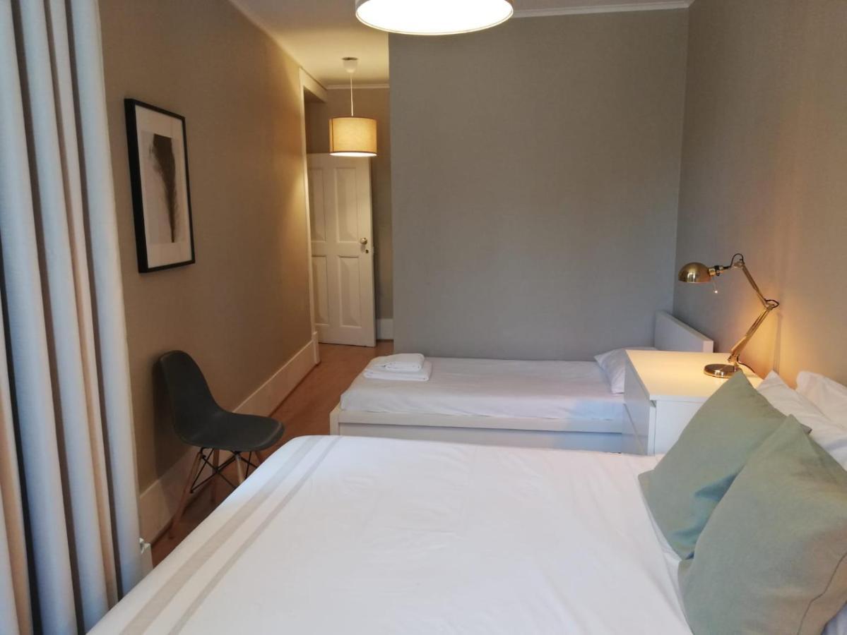 Menina Da Ria Guest House أفيرو المظهر الخارجي الصورة